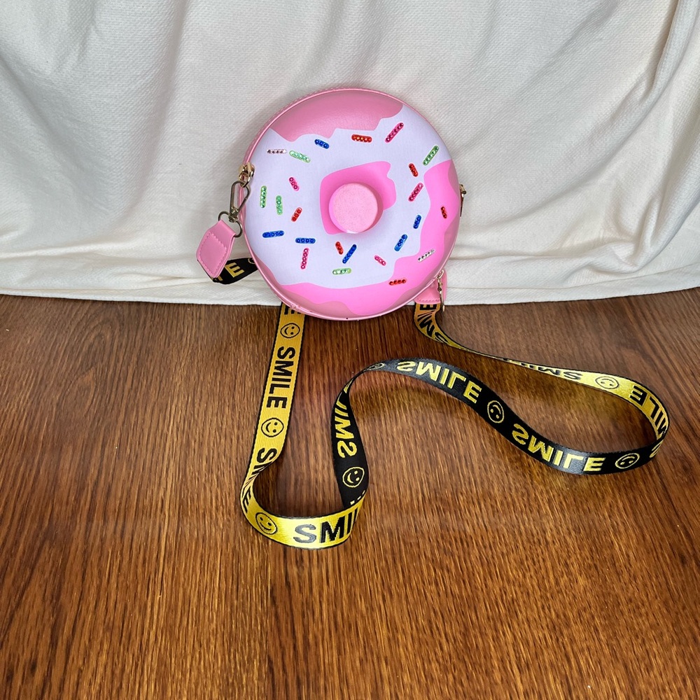Donut purse w/ rhinestone detail